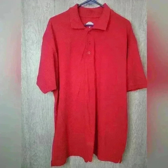 Dickies red collard 3 button down short sleeve shirt. Size XL - Picture 3 of 5
